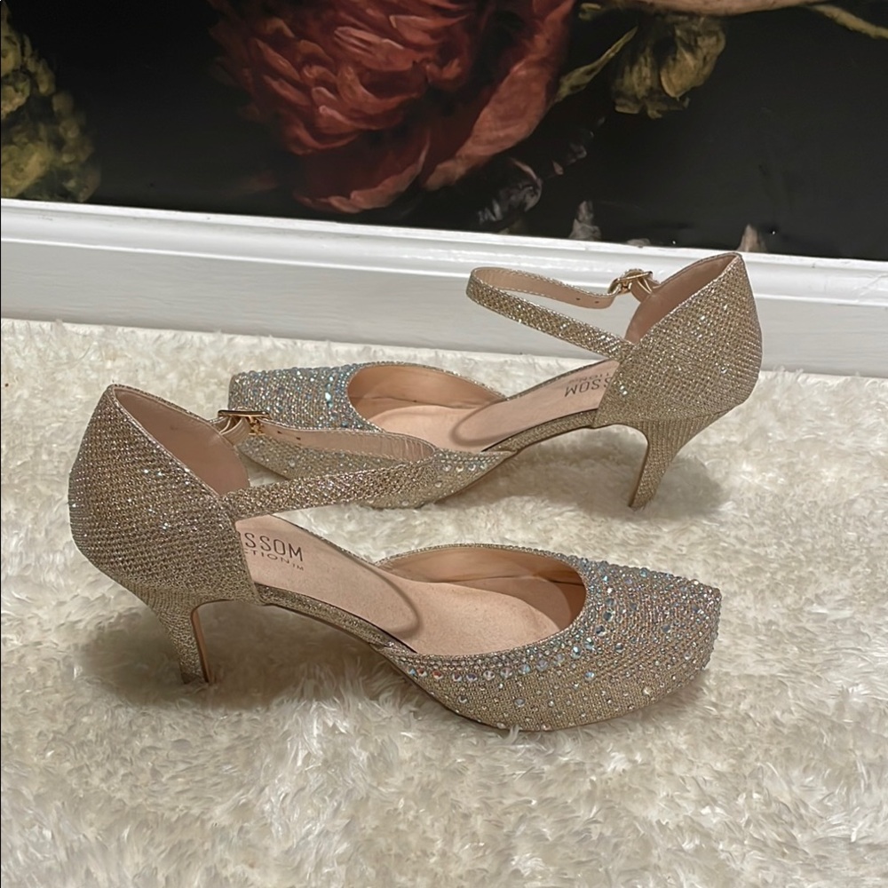 Gold Rhinestone Heels Pumps Betsey Johnson 7US Wedding Holiday Formal Prom Goth